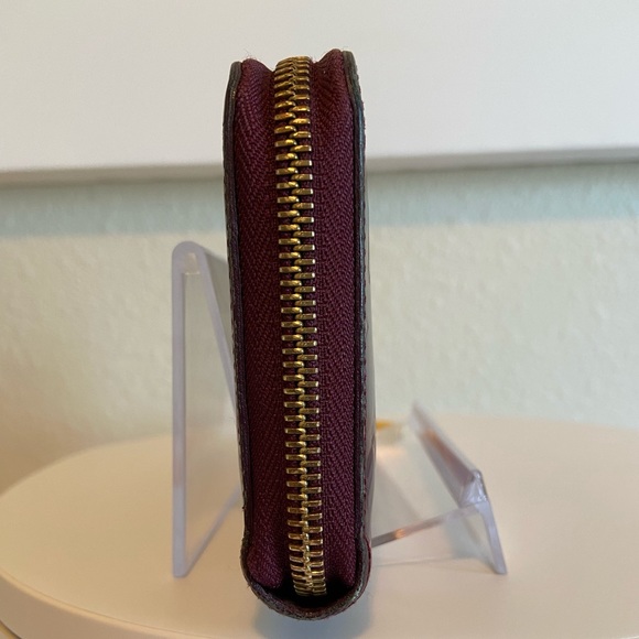 LV GUC Vernis Rouge Fauviste Zip Around Wallet - Picture 5 of 16